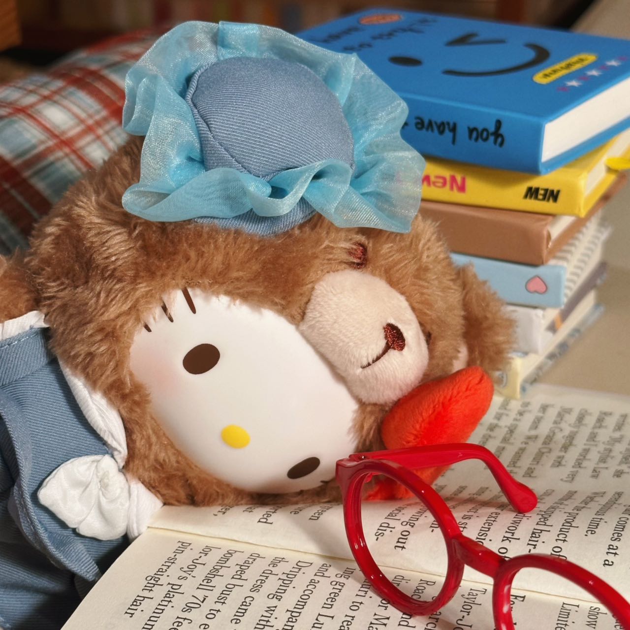 Hello Kitty／Melody／Kuromi／Cinnamoroll／Pochacco 下午茶系列公仔盲盒